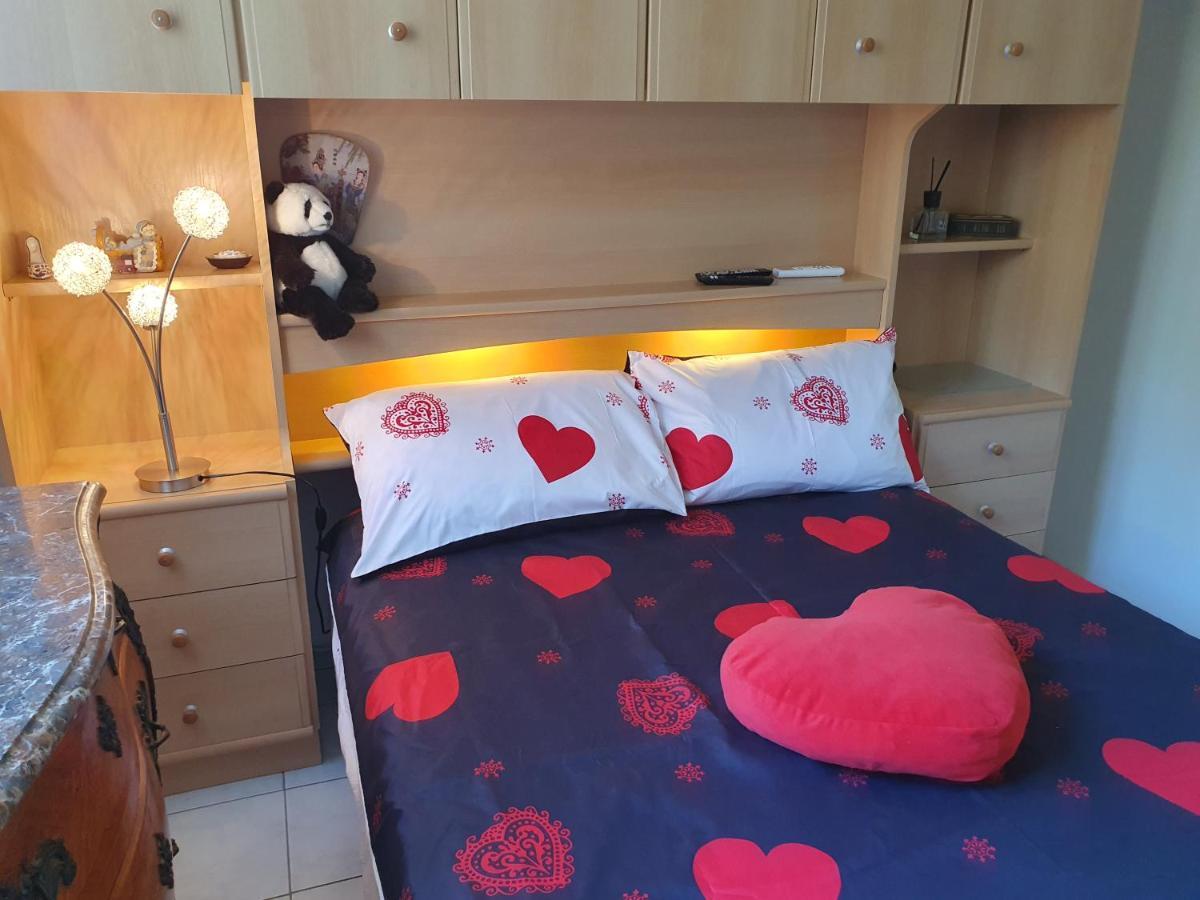Appartement Yoyo. مينتون المظهر الخارجي الصورة