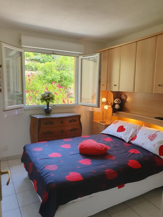 Appartement Yoyo. مينتون المظهر الخارجي الصورة